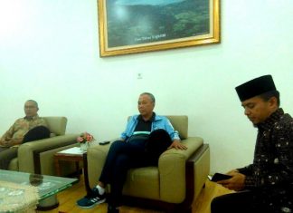 Imunisasi Campak Mencemaskan, Bupati Tanah Datar Tunda Pelaksanaannya