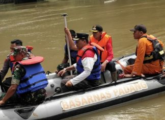 Dua Warga Hilang, Bupati dan Dandim Sisir Batang Maek