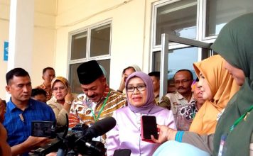 Cinta Kampung, Mufidah JK Upayakan Dana Rp.24,5 Milyar Untuk Sentra Tenun