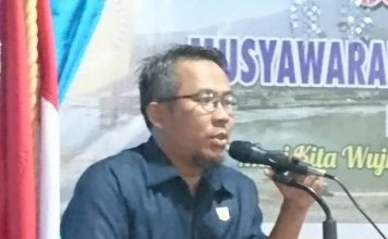ANGGOTA DPRD NOVA HENDRIA : HILANGKAN EFORIA ANAK NAGARI