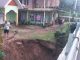Banjir Bandang di Barulak, Tembok Penahan Tebing Halaman Rumah Warga Bobol