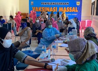 Antisipasi Penularan Covid 19, Polres Tanah Datar Gencar Laksanakan Vaksinasi