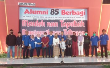 Alumni 1985 SMPN 2 Batusangkar Berbagi, 20 Anak Anggota Berprestasi Dapat Santunan