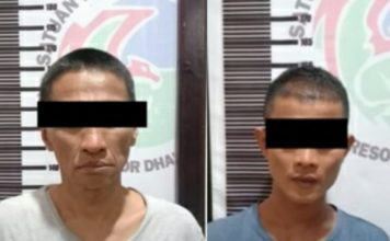 Ditemukan Sabu Ditangannya, Dua Orang Pria Tak Berkutik Ditangkap Polisi