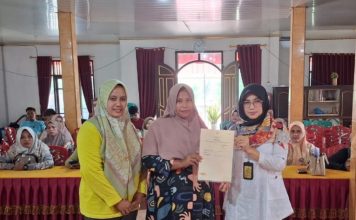 Serahkan 48 Sertifikat PSTL 2024, Kantor Pertanahan Sijunjung Tetap Konsisten Sukseskan Program Pertanahan