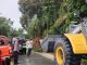 Jalan Pekan Baru–Taluak Kuantan Longsor, Akibatnya Terjadi Kemacetan Sepanjang 1,5 KM