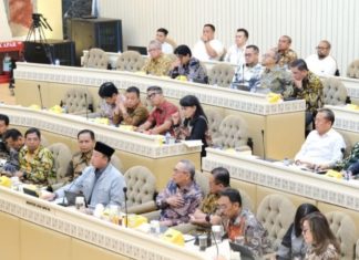 Bahas Isu Jual-Beli Pulau Bersama Komisi II DPR RI, Menteri ATR/Kepala BPN Tegaskan Tanah di Indonesia Tidak Bisa Dimiliki Asing