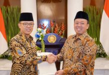 Amankan Aset Negara, Menteri Nusron Serahkan Sertipikat Hak Pakai kepada Menteri Luar Negeri