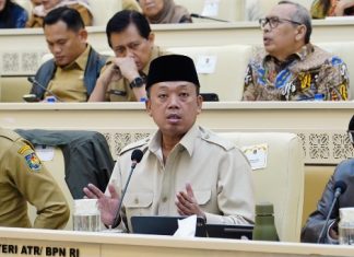 Hadiri Rapat Komisi II DPR RI, Menteri Nusron : Negara Hadir Lindungi Hak Atas Masyarakat Terdampak Bencana