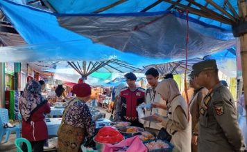 Tim Gabungan Operasi Pasar Pabukoan, 1 dari 14 Sampel Dicurigai Mengandung Bahan Boraks