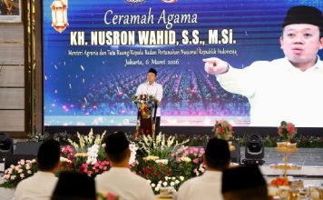 Ceramah Agama di Korps Marinir TNI AL, Menteri Nusron: Al-Qur’an Jadi Petunjuk bagi Manusia