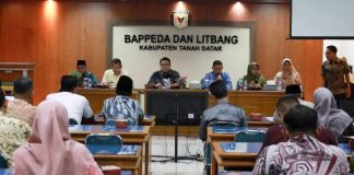 Wakil Bupati Ahmad Fadly : Angka Kemiskinan Kabupaten Tanah Datar Terendah di Sumbar