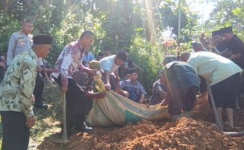 Masyarakat Sungai Salak Berduka, Seorang Remaja Putra Ditemukan Meninggal Dunia dalam Luwak
