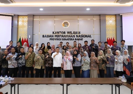 Perkuat Keterbukaan Informasi Publik, Kantah Sijunjung Ikuti Pendampingan Pengisian Website PPID