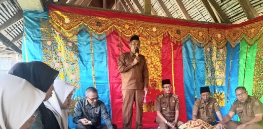Ketua BPRN Mushardi Buka Musnag Tabek, Wali Nagari Risfel Sampaikan Kondisi Keuangan Nagari